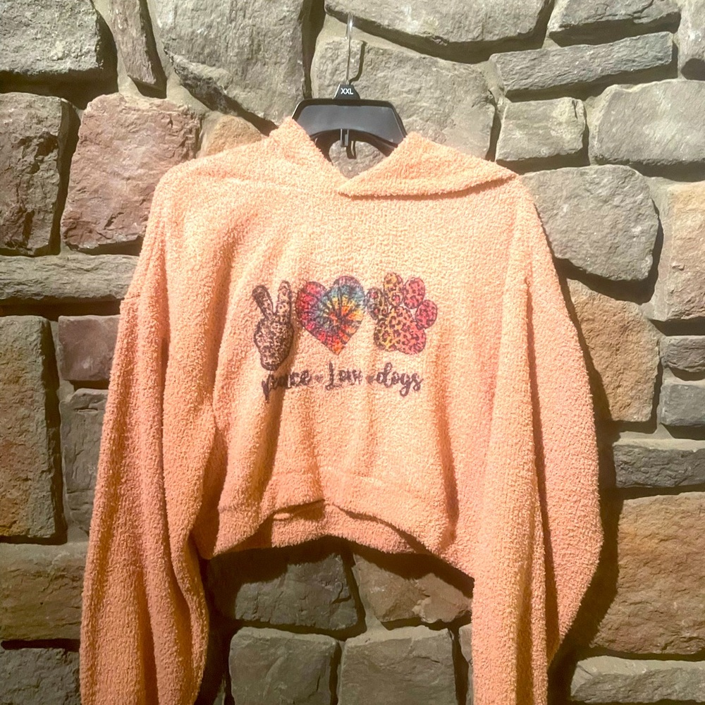 Cropped hoodie